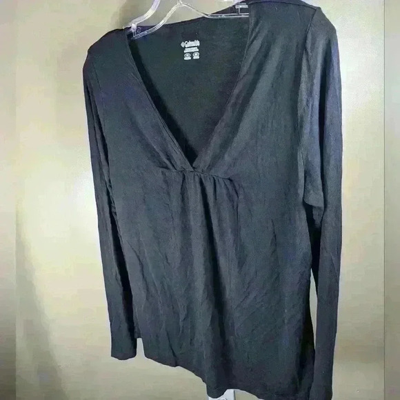 Columbia Super Soft Black Modal V-Neck Long Sleeve Lounge Wear Top - Size Medium - Picture 2 of 8